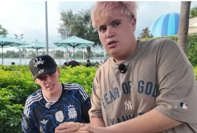 Ang mga YouTuber ay nahaharap sa hanggang limang taong pagkabilanggo matapos ang pag-aresto sa World Cup