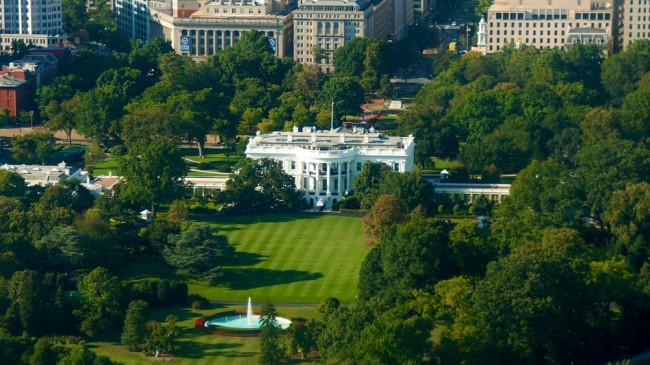 Nag-iisang gunman ang nag-ambush sa mga tropa ng National Guard malapit sa White House sa bisperas ng Thanksgiving