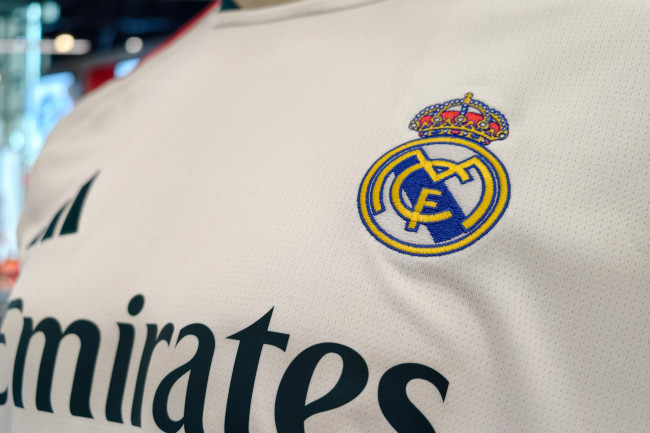 Nagulat ang Real Madrid ng bagong striker ilang oras matapos ibenta si Gonzalo