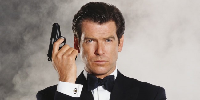 Pierce Brosnan: 'Hindi ako makapagbibigay ng isang fuck' tungkol sa Pasko ni James Bond