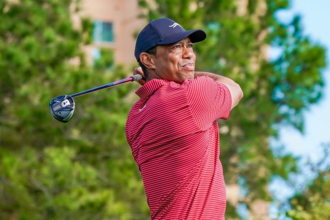 Si Tiger Woods ay nag-50 na ngayon na malayo sa mga golf course
