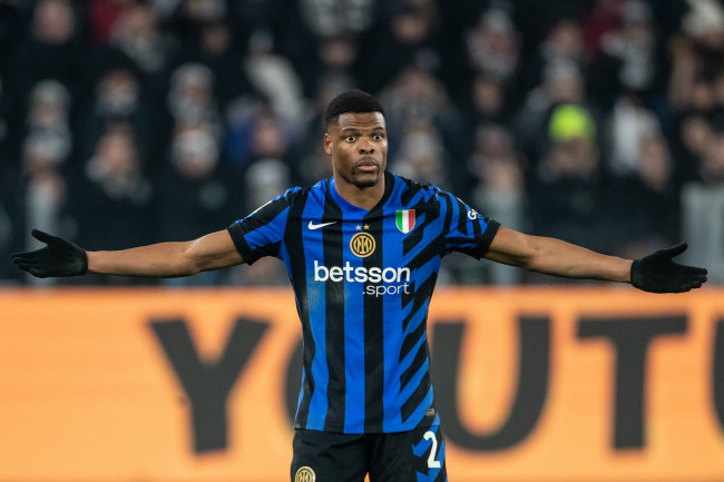 Opisyal na kinumpirma ng Real Madrid ang ika-apat na paglipat ng tag-init: Right back Denzel Dumfries