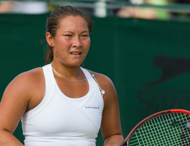 Isang manlalaro ng tennis na hindi makatarungang sinuspinde dahil sa doping ang nagdedemanda sa WTA sa pamamagitan ng isang $ 20 milyong demanda