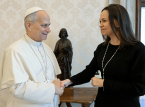 Nakipagkita si Pope Leo sa oposisyon ng Venezuela na si Mar&iacute;a Corina Machado sa Vatican