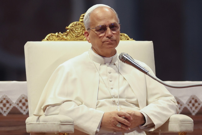 Si Pope Leo XIV ay bumisita sa Espanya sa Hunyo 6-12, kabilang ang mga pagbisita sa ilang mga sentro ng migrasyon sa Canary Islands
