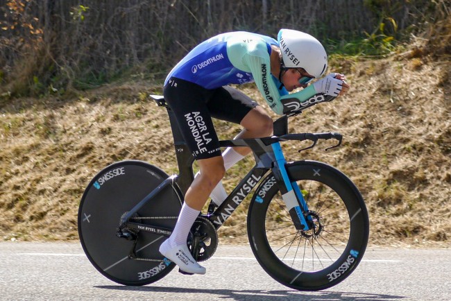 Nanalo si Paul Seixas ng pinakamalaking karera sa La Flèche Wallonne, pinakabata sa edad na 19
