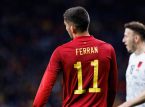 Ipinaliwanag ni Ferran Torres ang kanyang polemikong sumbrero na 'Make Spain Great Again' na suot niya sa mga selebrasyon ng World Cup