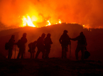10,000 katao inilikas sa France dahil sa malawakang sunog