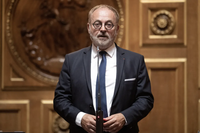 Dating senador ng Pransya, nilitis dahil sa umano'y pag-inom ng droga sa MP