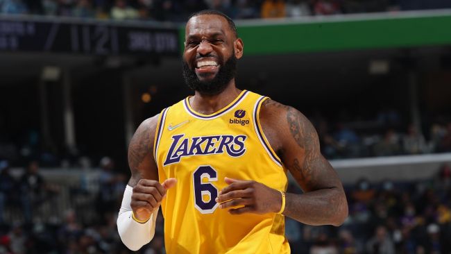 Si LeBron James ay 41 taong gulang na may isa pang pagkatalo para sa Los Angeles Lakers