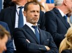 Hindi tatakbo si Aleksander Čeferin bilang Pangulo ng FIFA ngunit sinabi niyang dapat magbitiw si Infantino