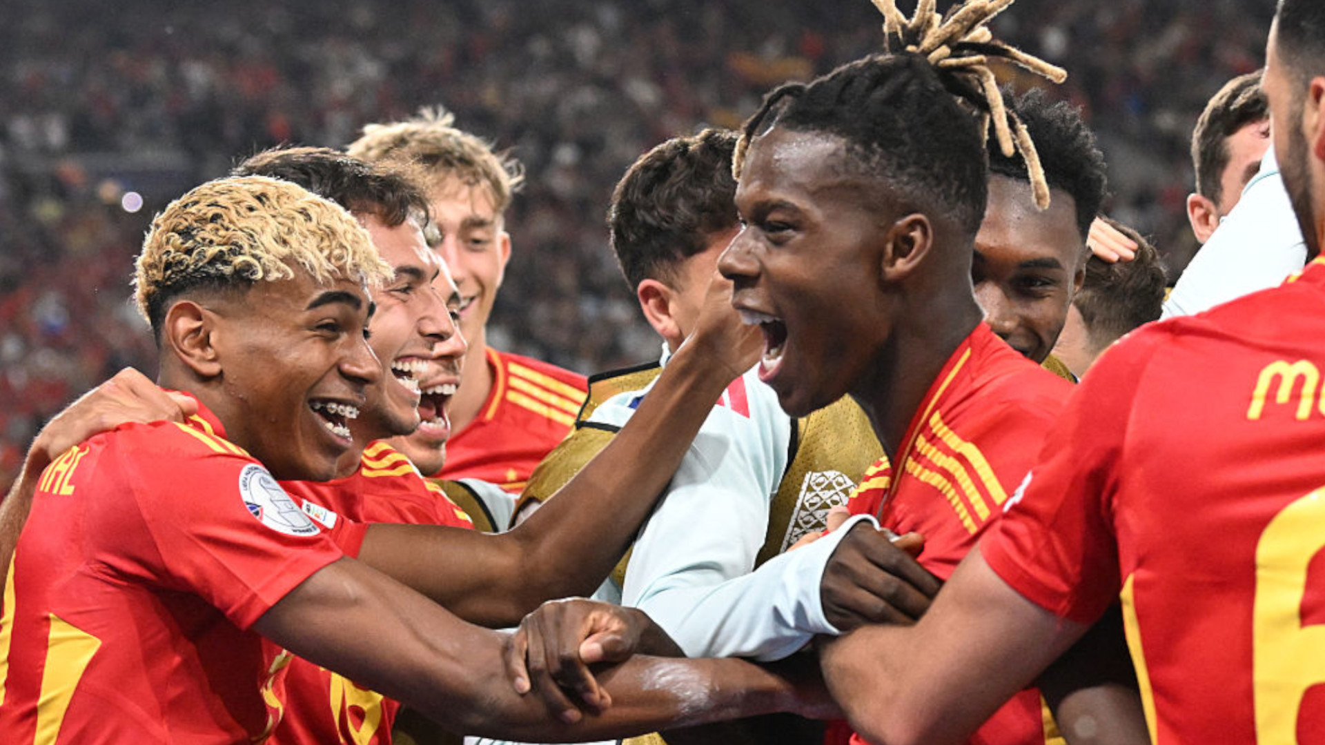 Isinasaalang-alang ngayon ng FC Barcelona si Nico Williams na "nangungunang priyoridad", isang pre-deal ay ginawa na