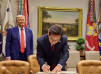 Trump nagbanta na itataas ang taripa sa South Korea sa 25%