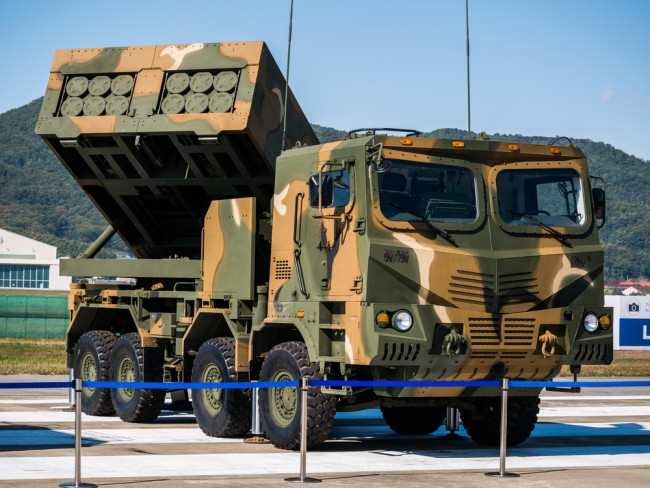 Sinuportahan ng Norway ang $ 2bn na programa upang makakuha ng mga long-range artillery system mula sa South Korea