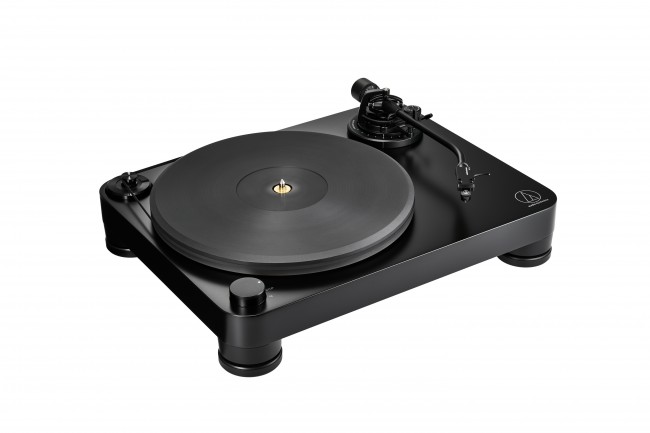 Inihayag ng Audio-Technica (at inilabas) ang bagong turntable nito para sa mga mahilig sa vinyl