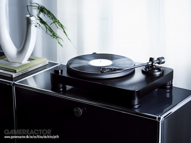 Inihayag ng Audio-Technica (at inilabas) ang bagong turntable nito para sa mga mahilig sa vinyl