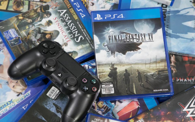 Ang pinuno ng Sony ay nagbebenta ng milyun-milyong stock sa gitna ng kontrobersya sa PlayStation