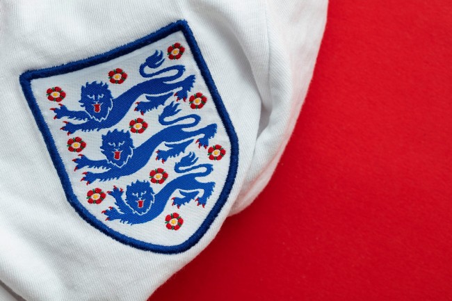 Punong Ministro ng UK na si Keir Starmer ay nag-aaklas ng bank holiday kung mananalo ang England sa World Cup