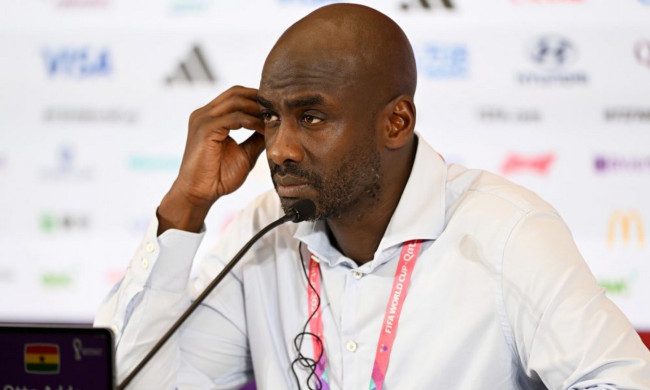 Tinanggal ng Ghana ang manager na si Otto Addo 72 araw bago ang World Cup matapos ang dalawang pagkatalo sa mga kaibigan