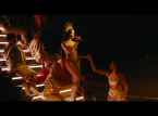 Anne Hathaway naging isang popstar sa A24's Mother Mary 