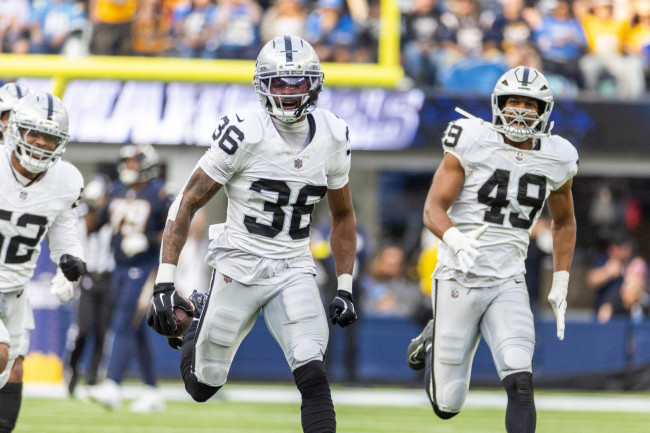 Fernando Mendoza, na may lahing Espanyol, no. 1 pick ng NFL para sa Las Vegas Raiders