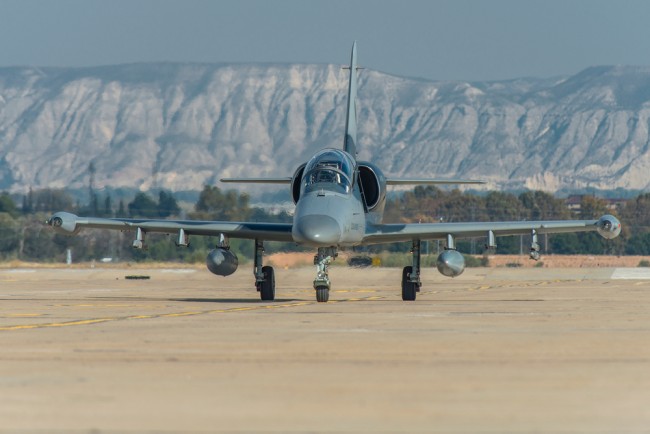 Ipinagbabawal ng Czech Republic ang pagbebenta ng mga fighter jet sa Ukraine