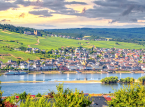 Ang mababang antas ng tubig sa Rhine ay patuloy na nakakaabala sa pagpapadala sa Germany