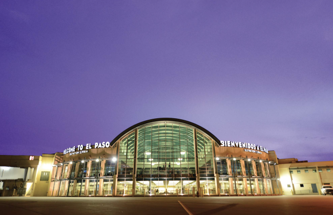 Mexican cartel drones? Ang pagkalito ay nakapalibot sa maikling pagsasara ng airspace ng paliparan ng El Paso