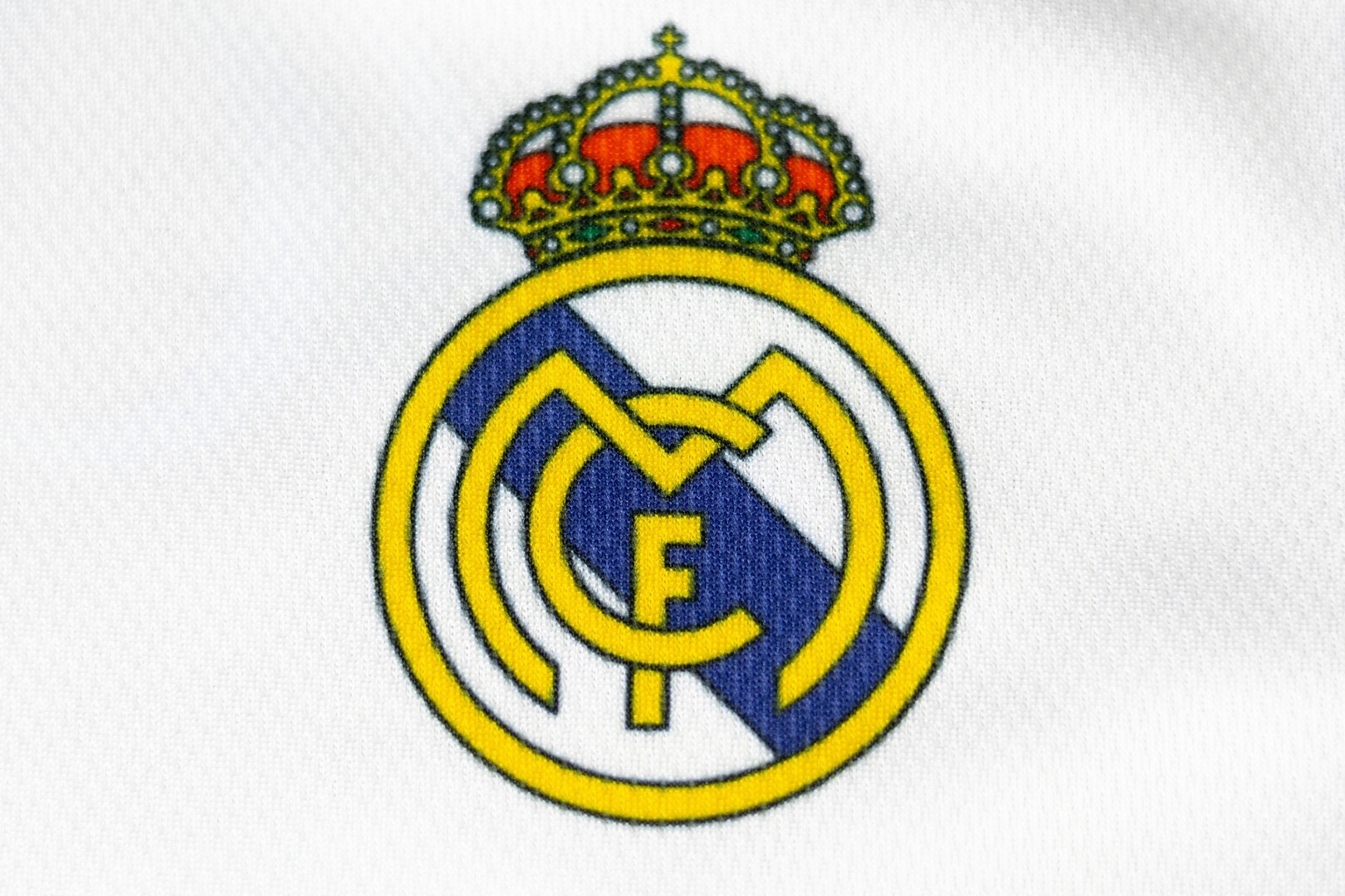Opisyal na inanunsyo ng Real Madrid ang pinakamahal na transfer sa kasaysayan: Diomande hanggang 2033