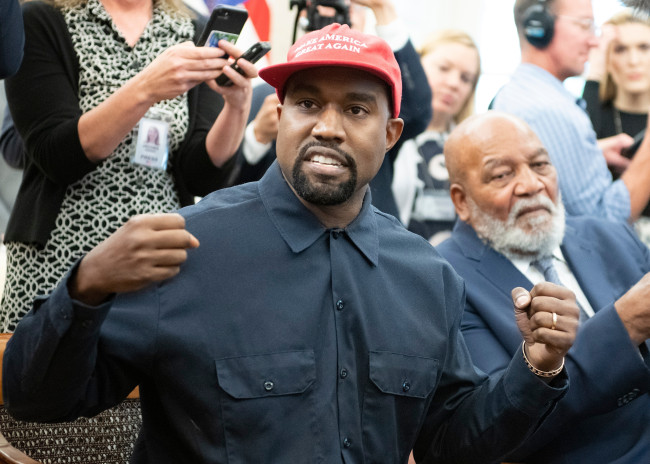 Tinawag ng politiko ng Turkey ang "pagkabulok ng kultura at detatsment mula sa mga halaga" pagkatapos ng konsiyerto ni Kanye West