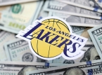 Matagal nang executive ng Los Angeles Lakers na si Buss brothers na pinalayas ng kanilang kapatid na babae sa Succession-style drama