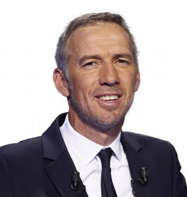 Ang coach ng Stade Brestois na si Éric Roy, pumanaw na sa kanser sa edad na 58