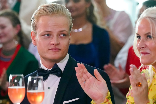 Anak ng prinsesa ng Norway, inaresto bago ang paglilitis sa panggagahasa