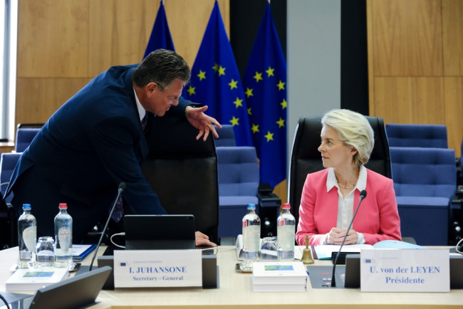 Binalaan ng EU ang US laban sa pagtaas ng mga taripa matapos ang desisyon ng Korte Suprema: "Ang isang kasunduan ay isang kasunduan"