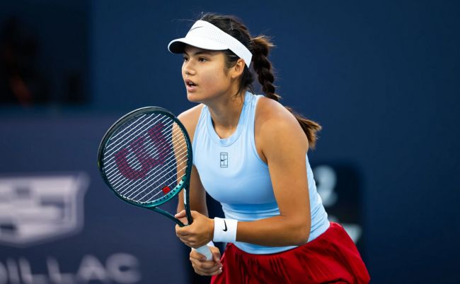Emma Raducanu, umatras sa Wimbledon sa huling minuto dahil sa pinsala sa binti